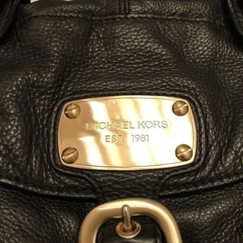 Michael kors black leather slouchy tote bag